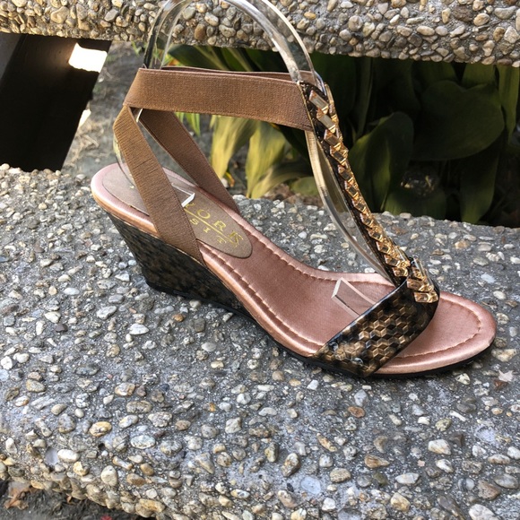 NEW NY Transit Wedges - Picture 1 of 6